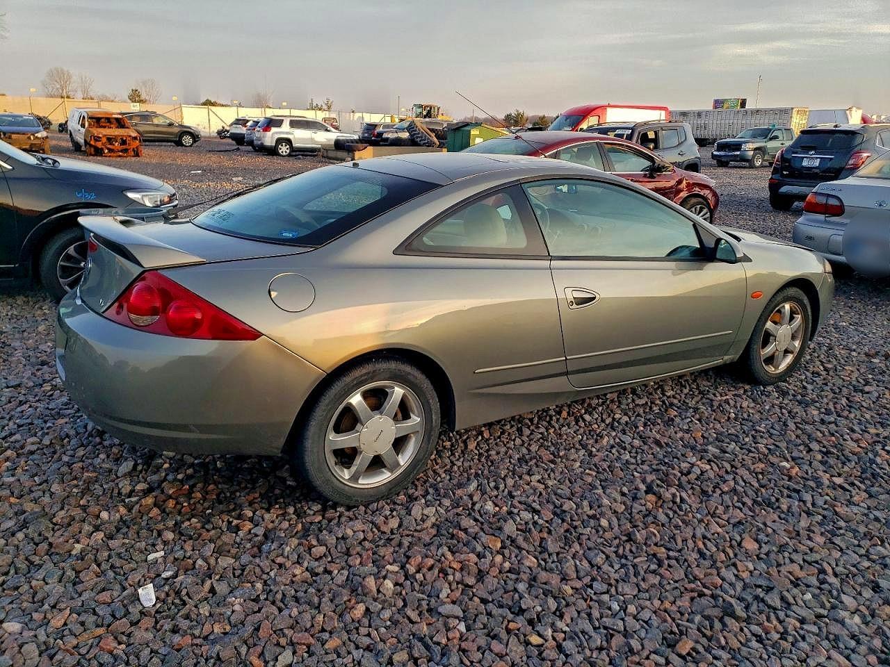 1999 Mercury Cougar V6