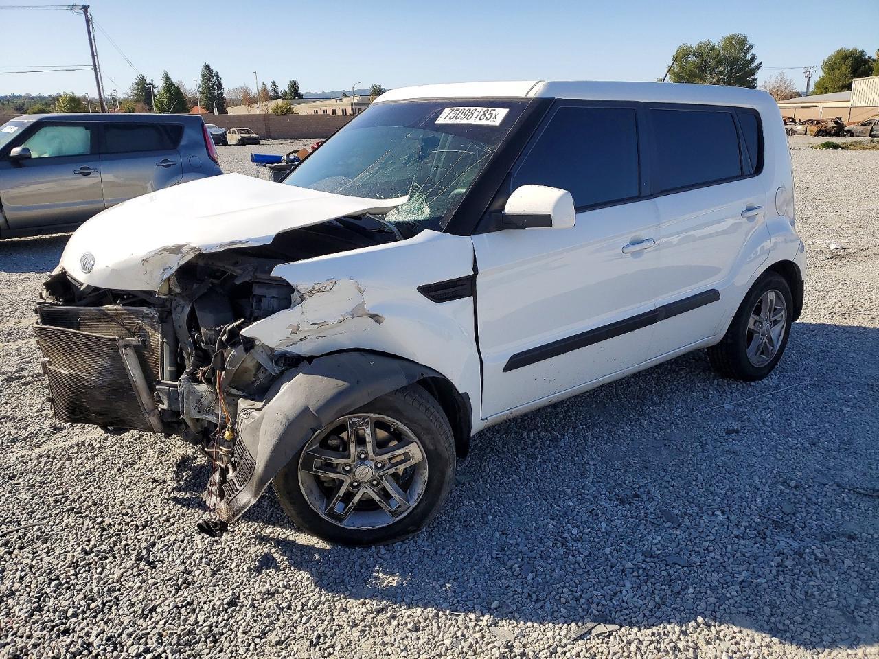 2011 KIA Soul +