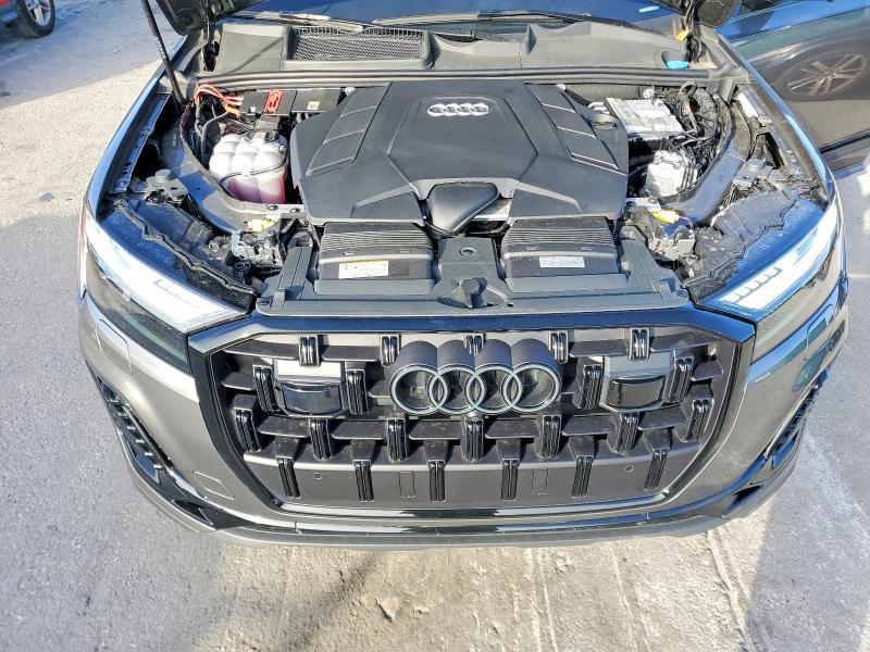 2025 Audi Q7 Prestige