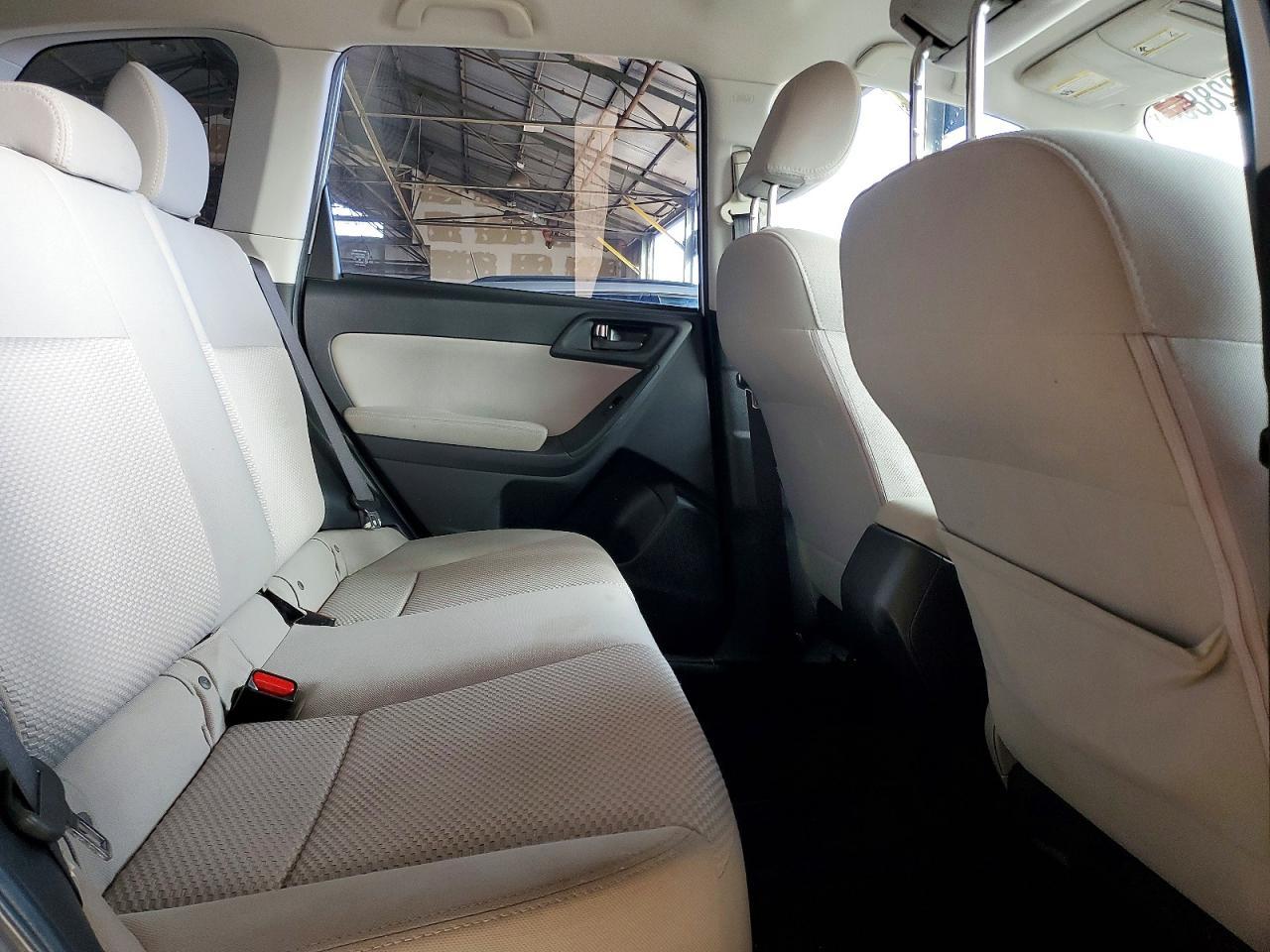2015 Subaru Forester 2.5i