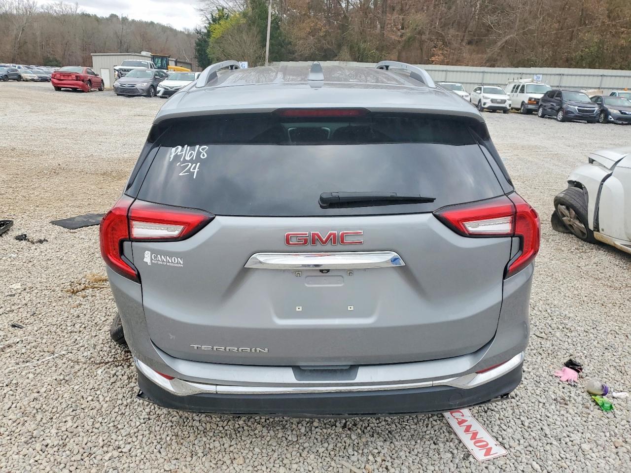 2024 GMC Terrain slt
