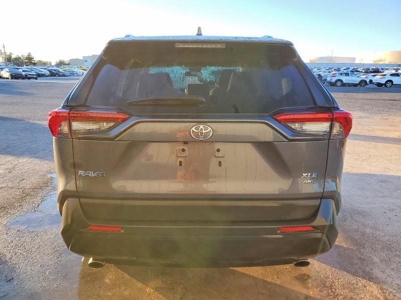 2025 Toyota Rav4 xle