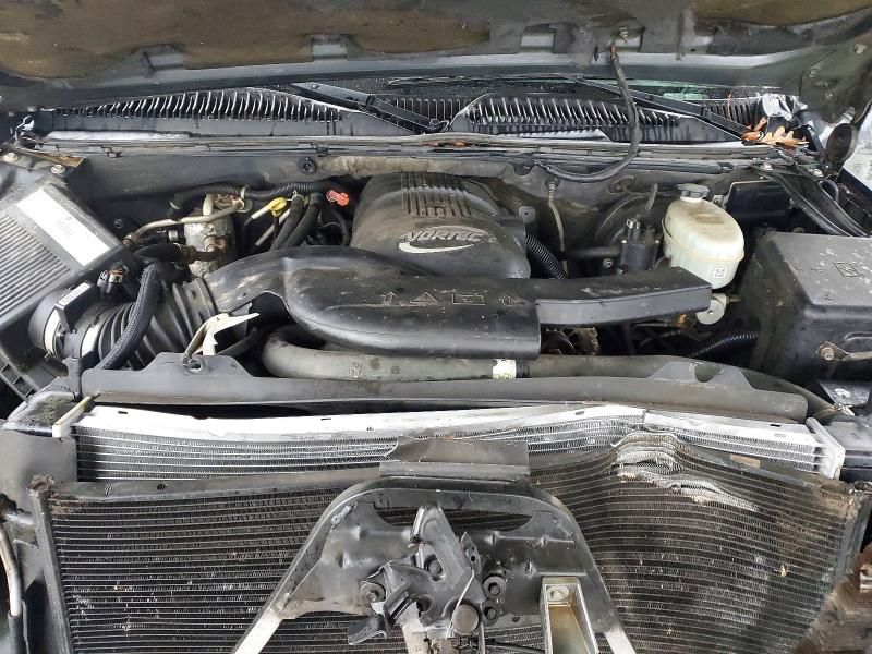 2003 Chevrolet Suburban C1500