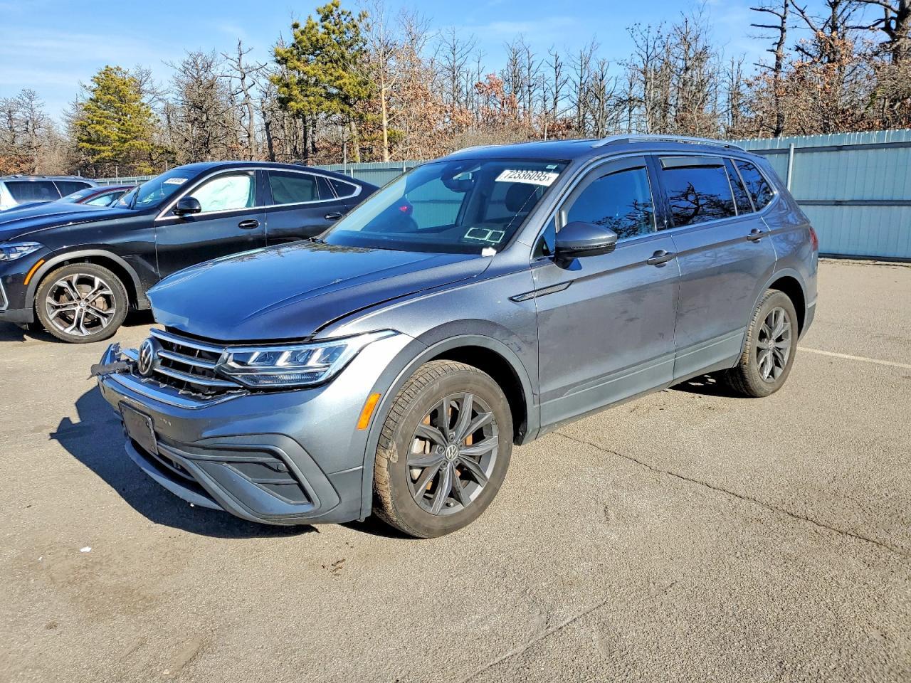 2022 Volkswagen Tiguan se