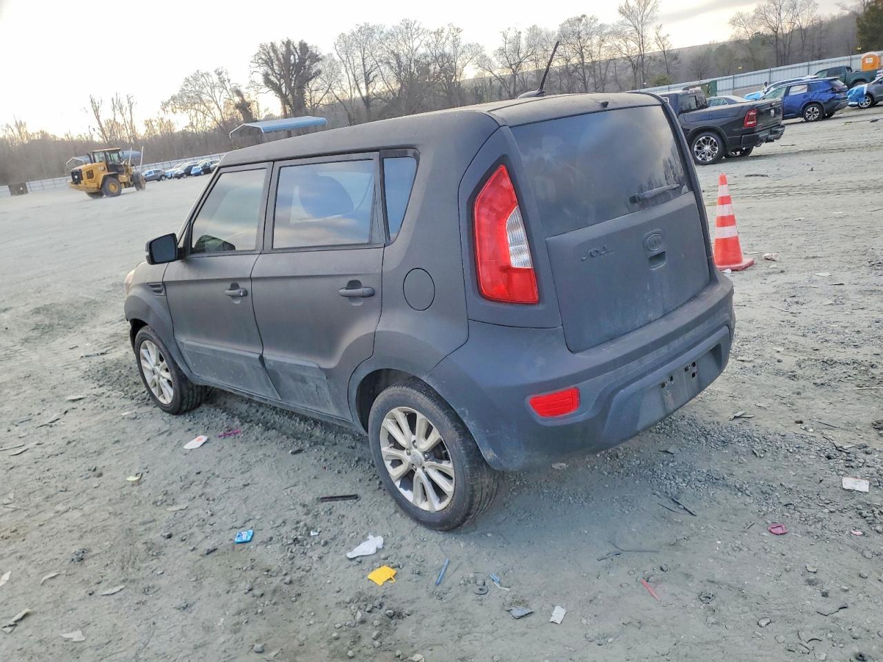 2012 KIA Soul +