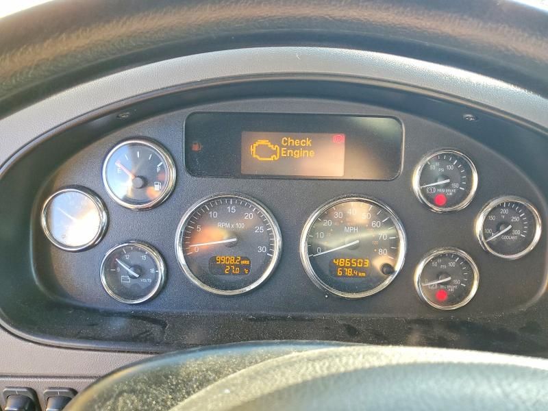 2014 Peterbilt 382 Delivery Truck