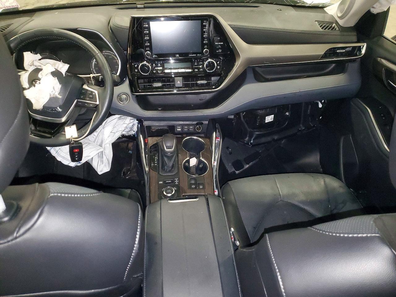 2022 Toyota Highlander Limited