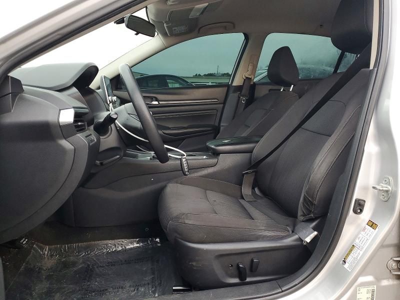 2020 Nissan Altima s