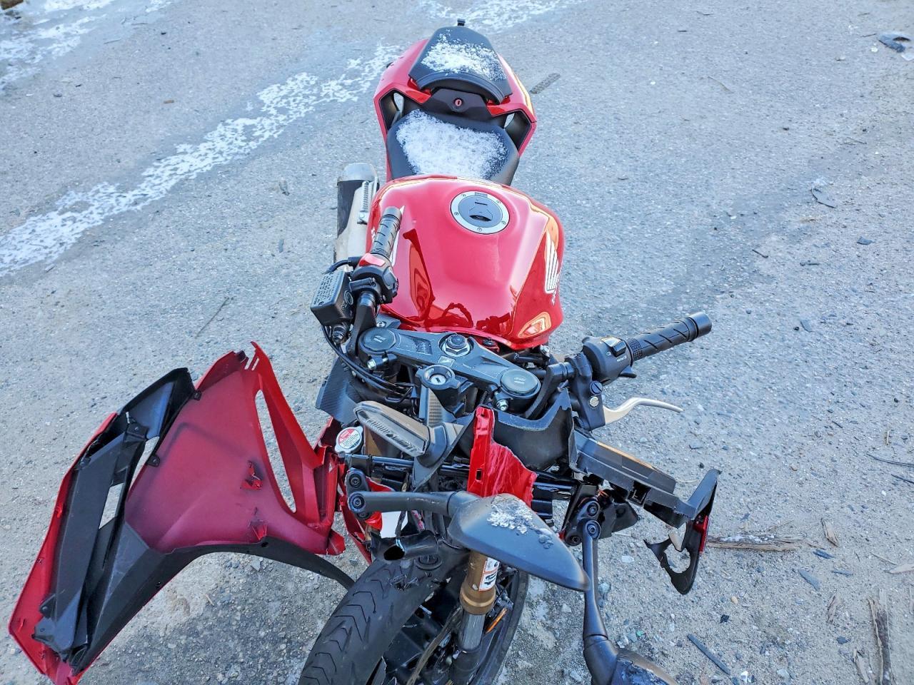 2023 Honda CBR500 RA