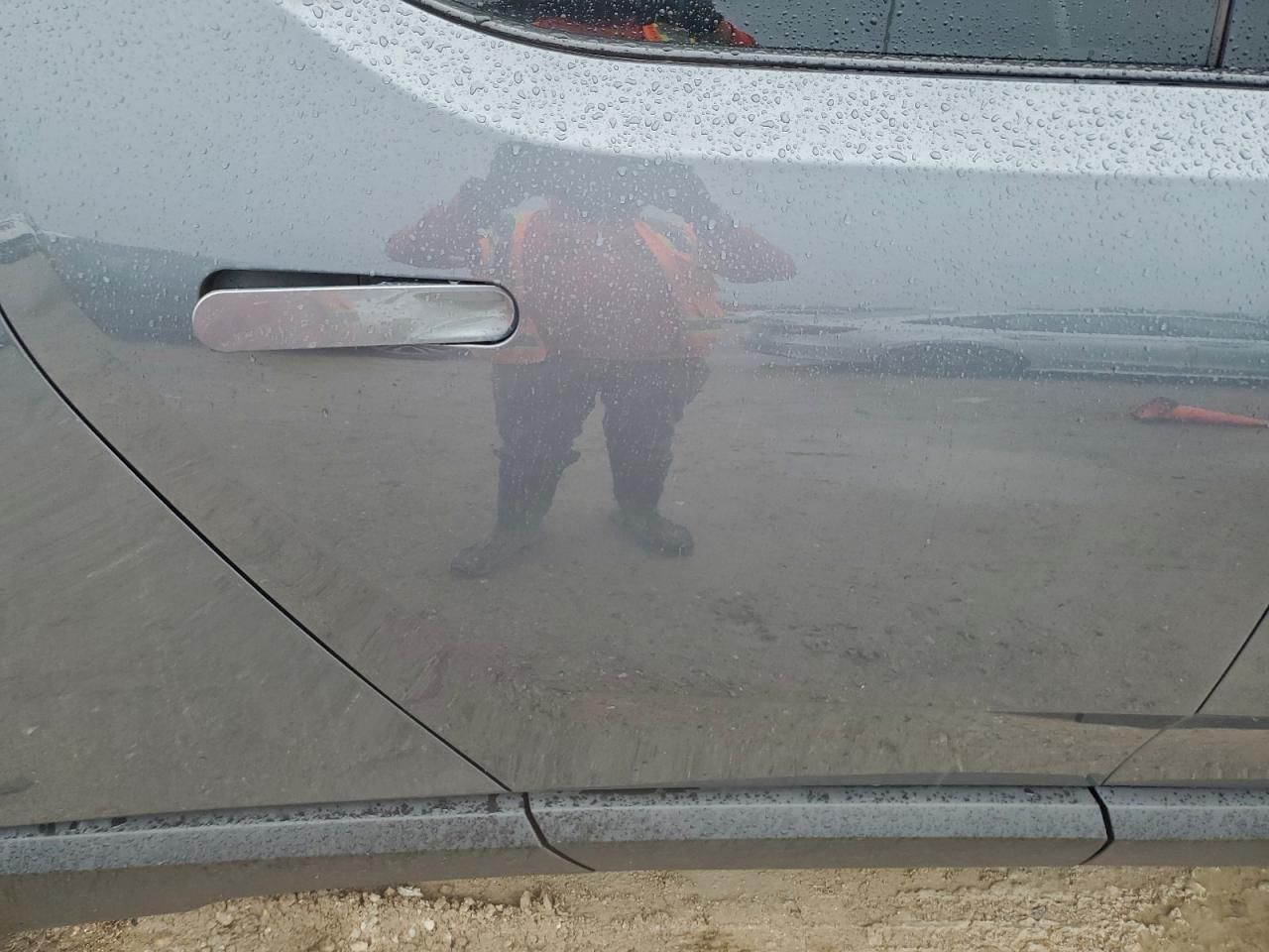 2025 Rivian R1T Adventure