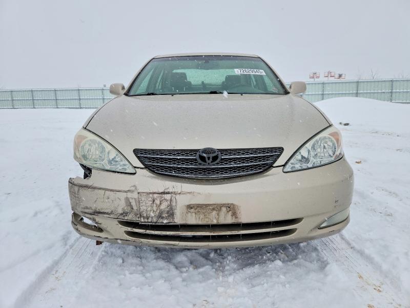 2003 Toyota Camry le