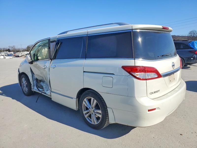 2015 Nissan Quest s