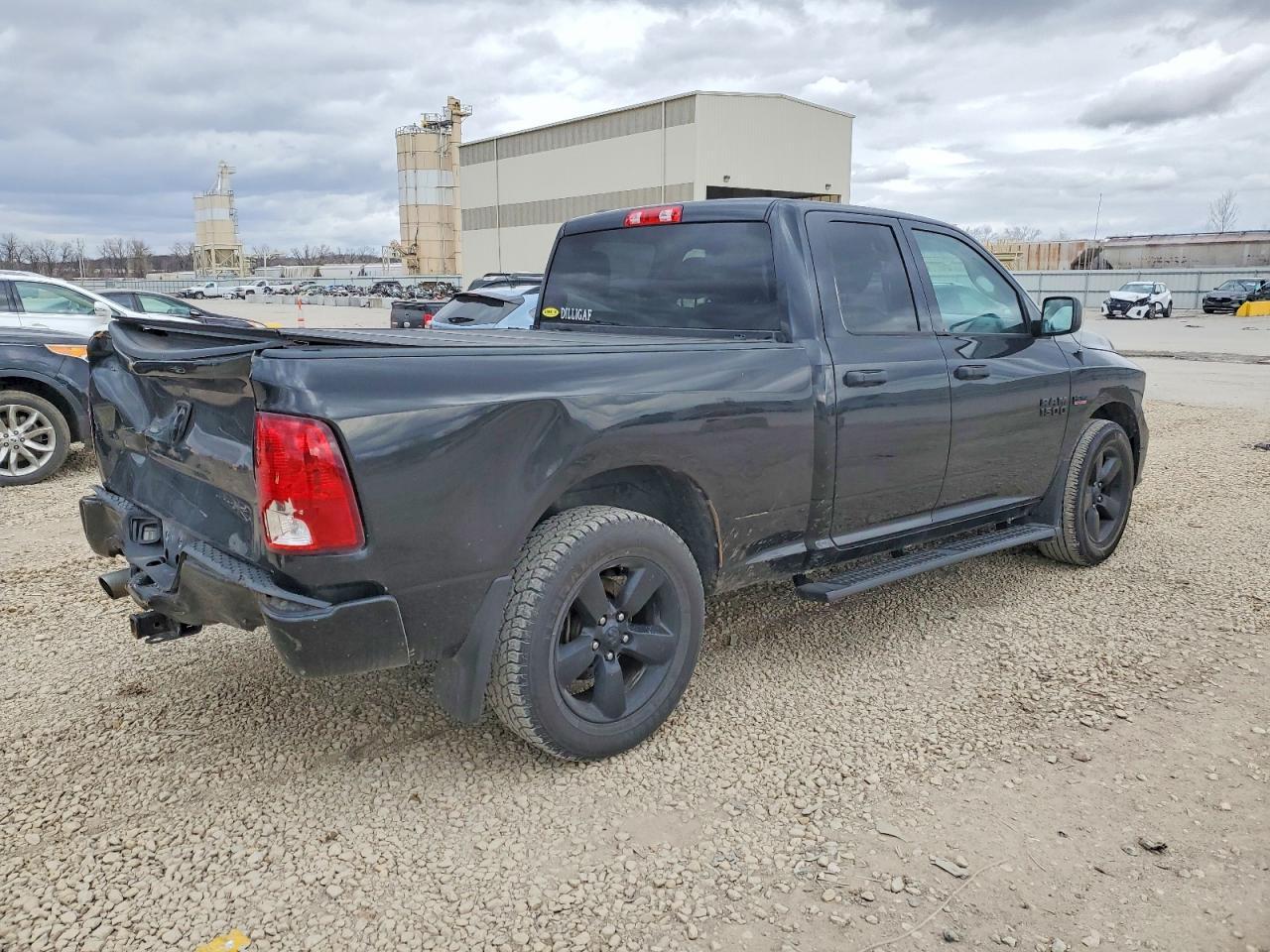 2017 Dodge RAM 1500 ST
