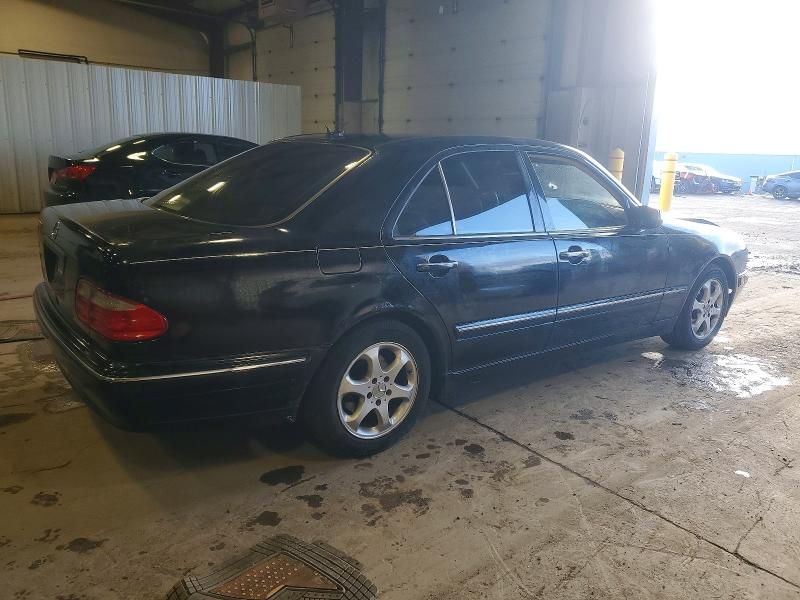 2002 Mercedes-Benz E 320