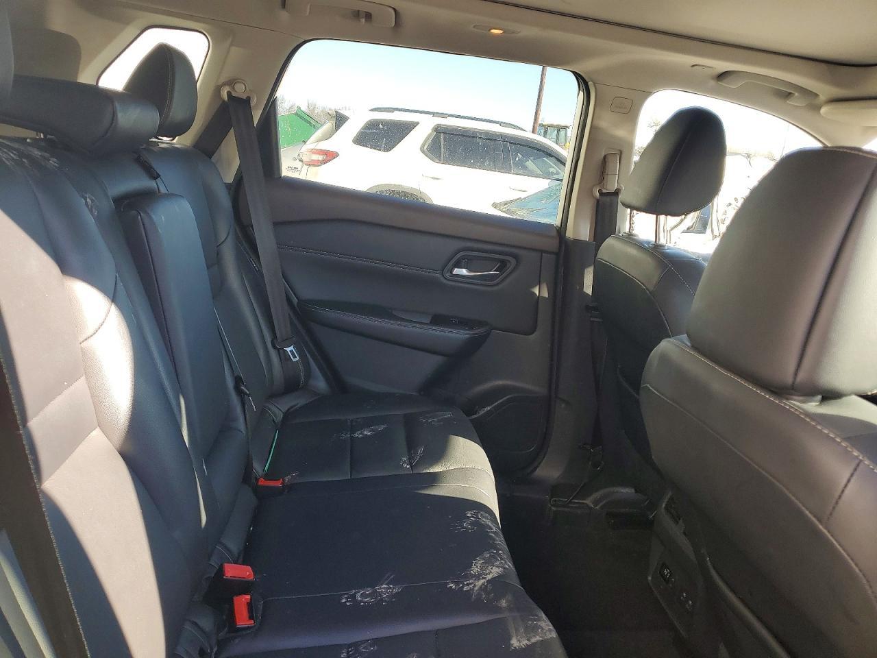 2022 Nissan Rogue sl