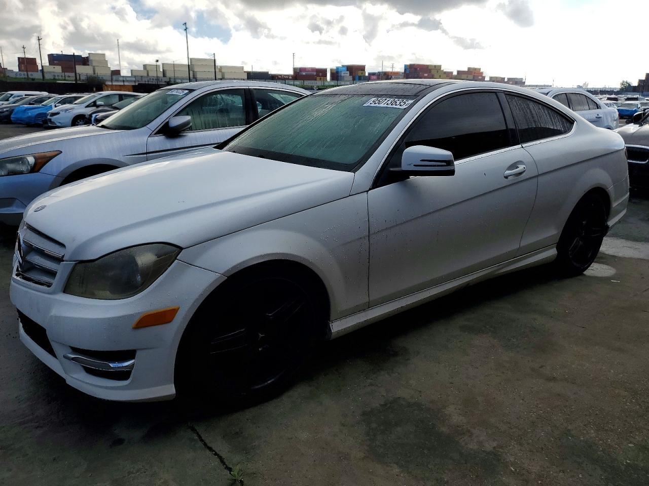 2013 Mercedes-Benz C 250
