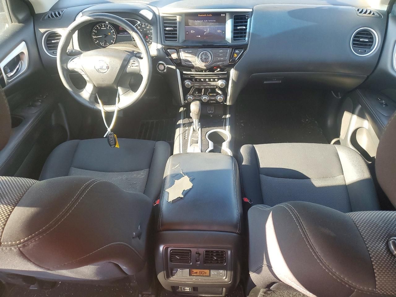 2018 Nissan Pathfinder s