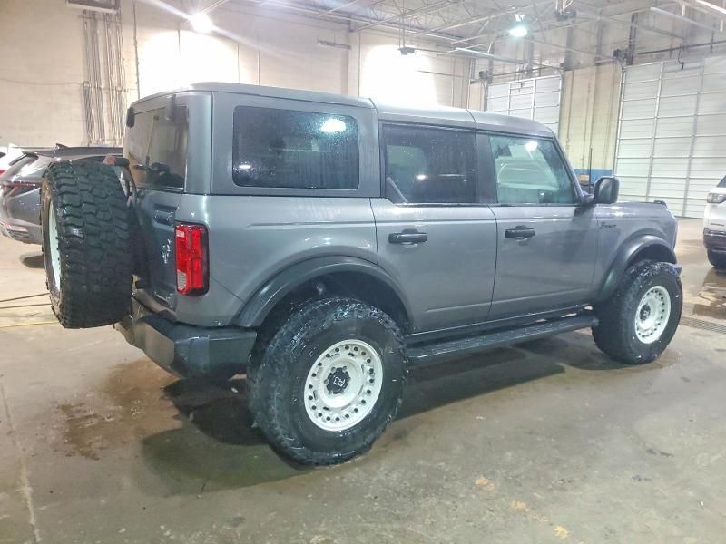 2021 Ford Bronco Base