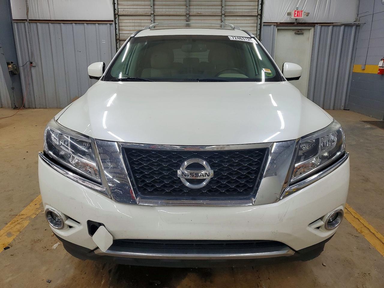 2016 Nissan Pathfinder s