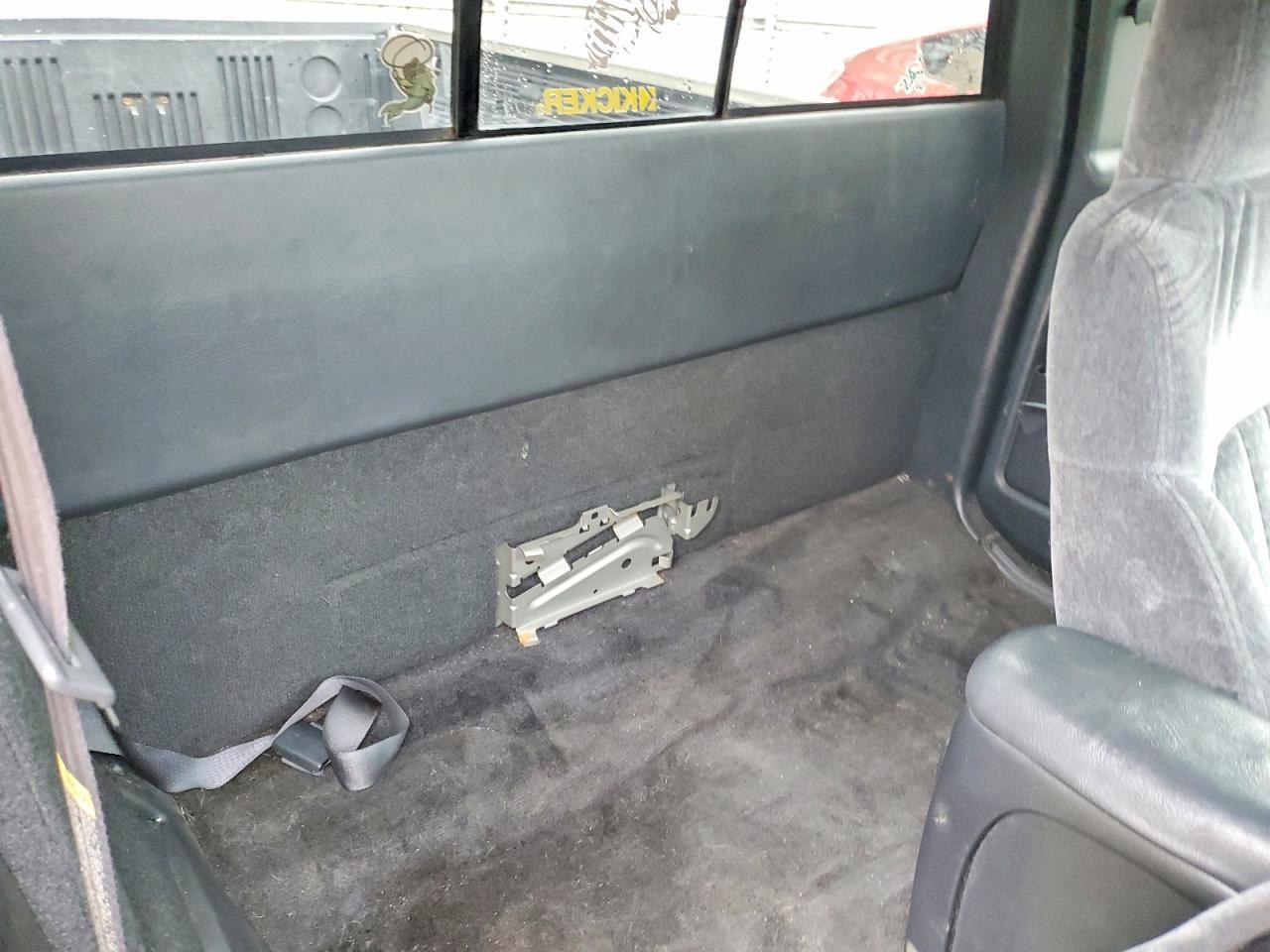 2000 Chevrolet S Truck S10