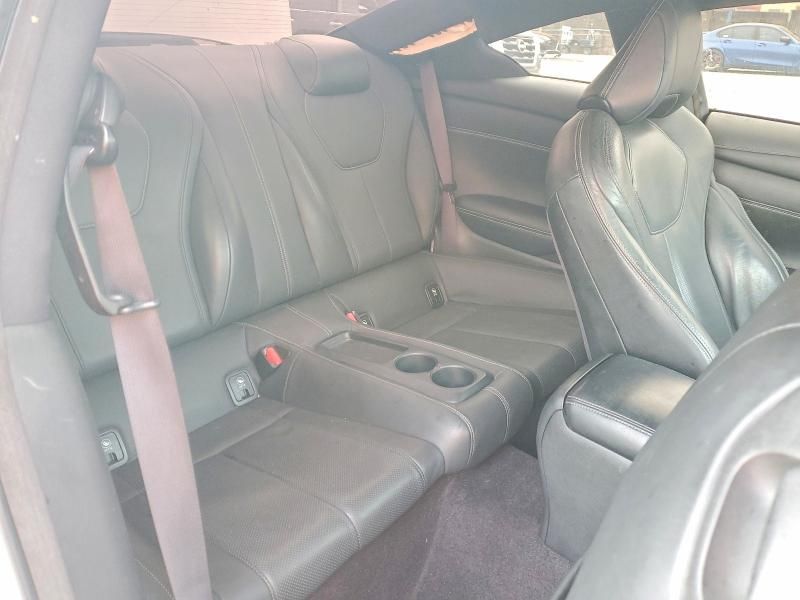 2018 Infiniti Q60 Luxe 300