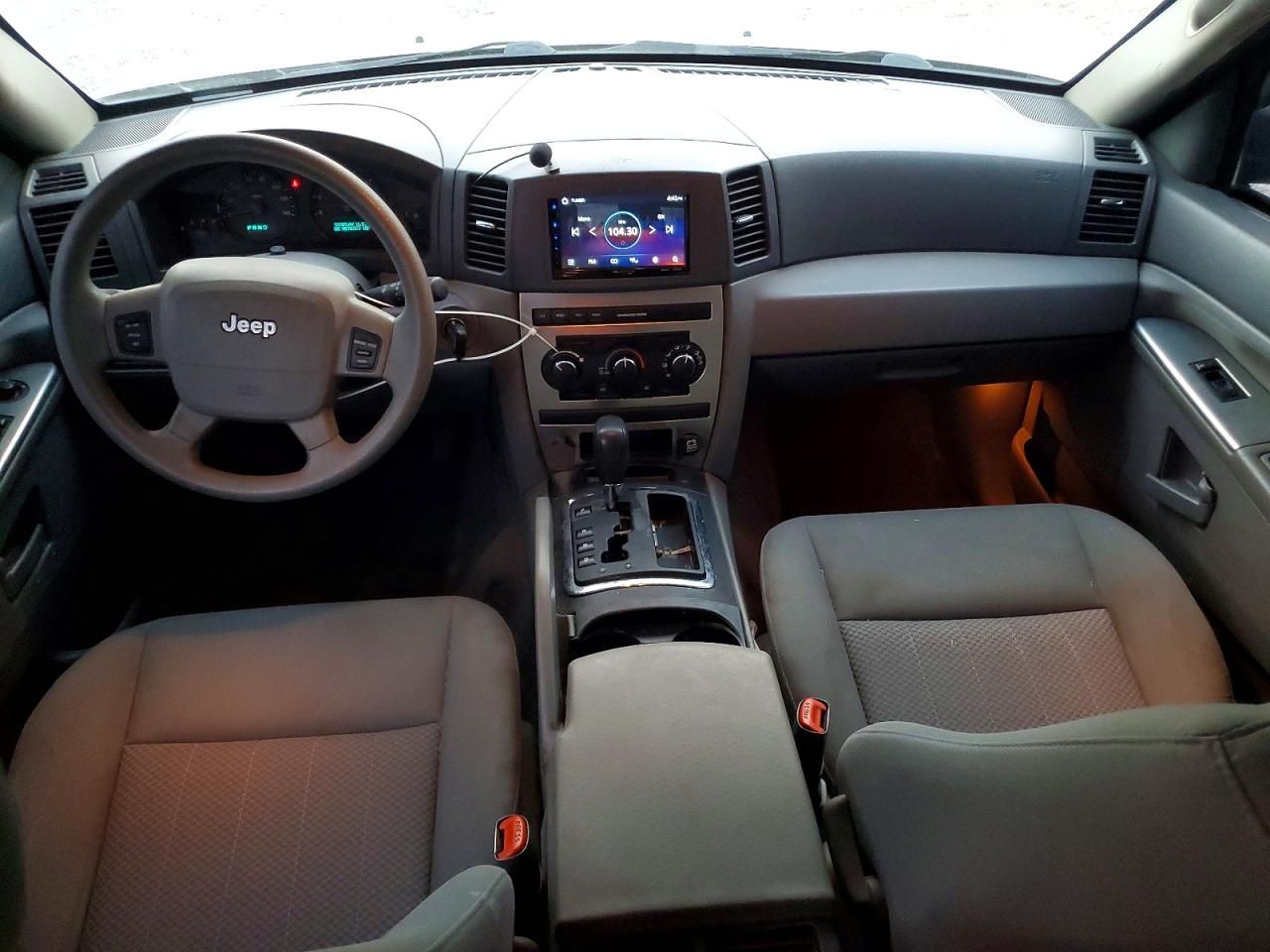 2005 Jeep Grand Cherokee Laredo