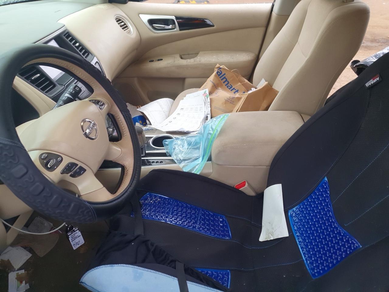 2013 Nissan Pathfinder s