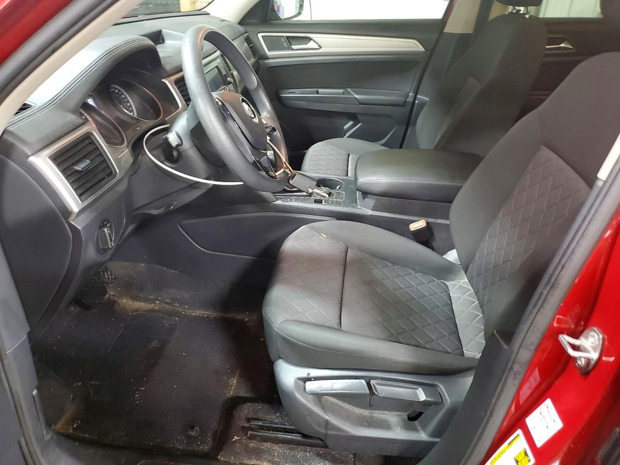 2018 Volkswagen Atlas s