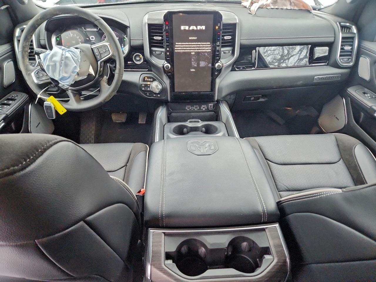 2025 Dodge 1500 Laramie