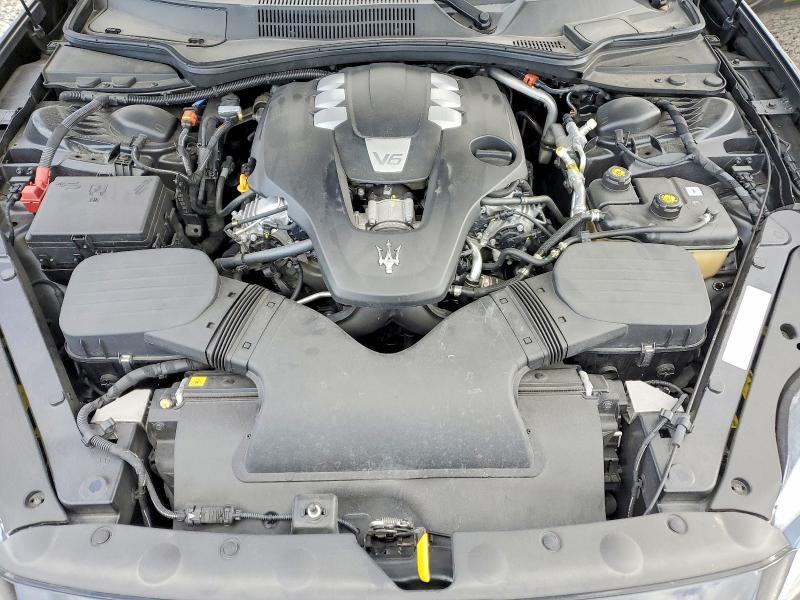 2022 Maserati Quattroporte Base