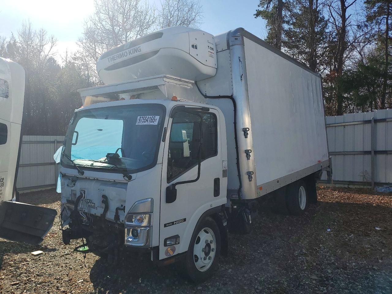 2023 Isuzu NRR Refrigerated BOX Truck