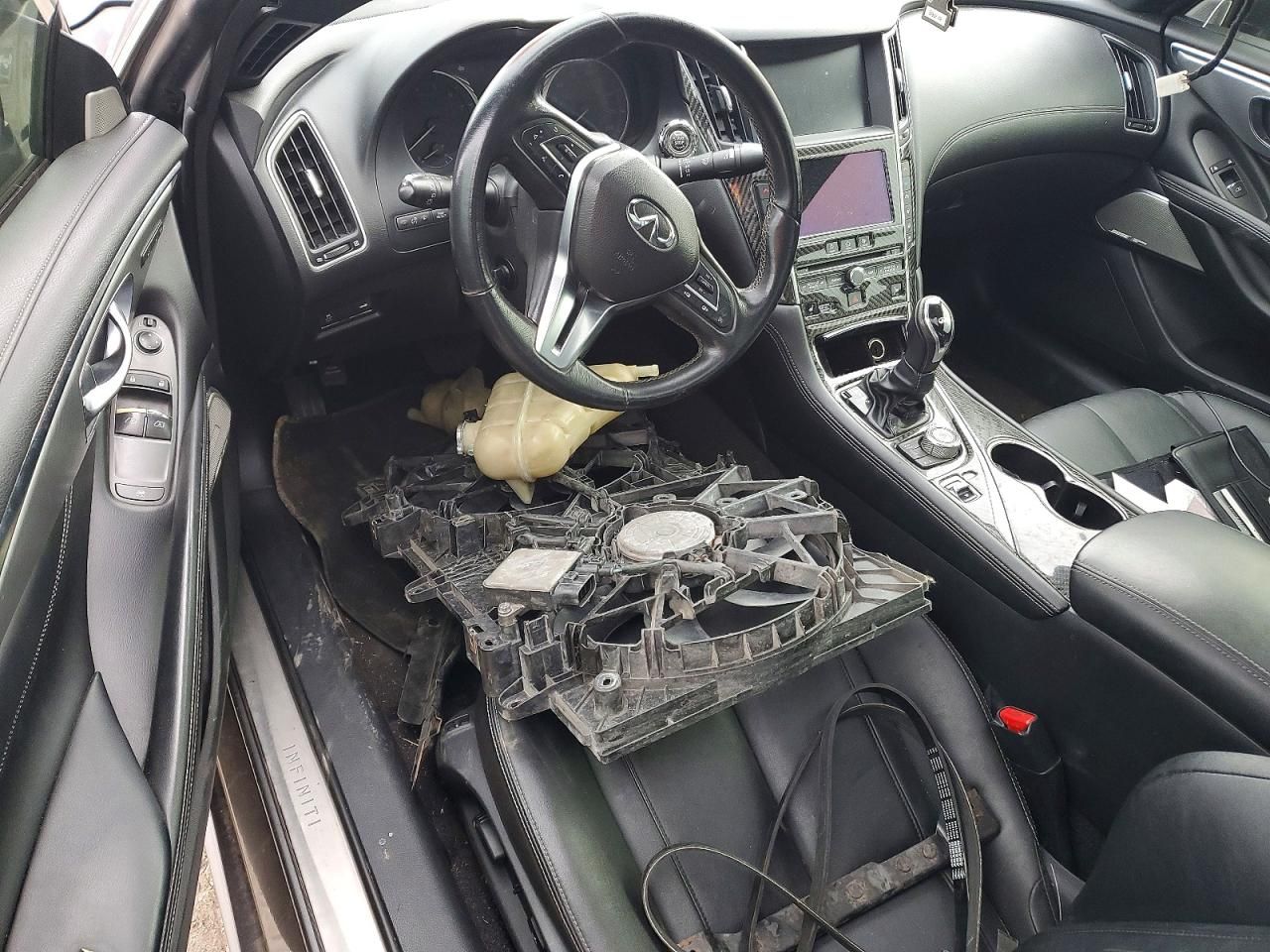 2017 Infiniti Q60 Premium