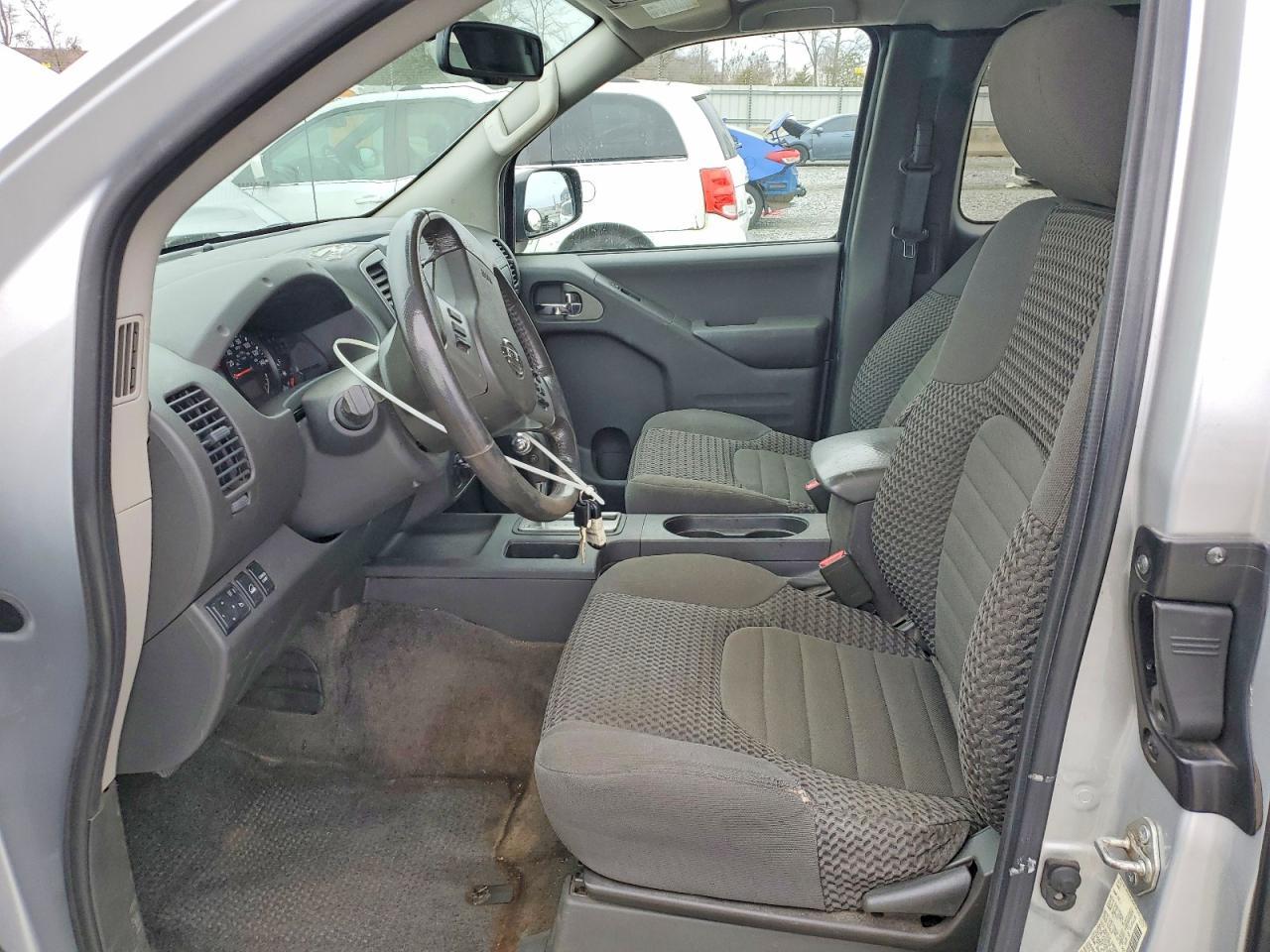 2018 Nissan Frontier SV V6