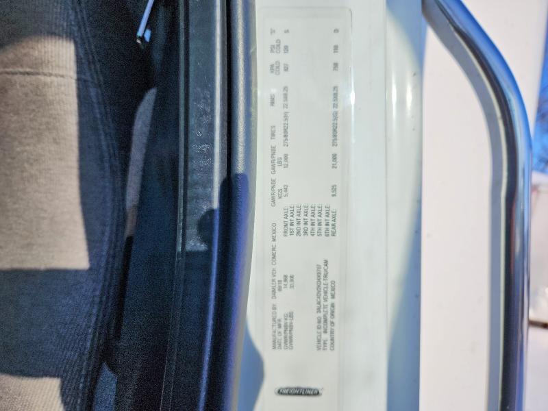 2019 Freigliner 2019 Freightliner Business Class M2 BOX Truck