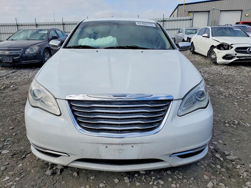 2014 Chrysler 200 Limited