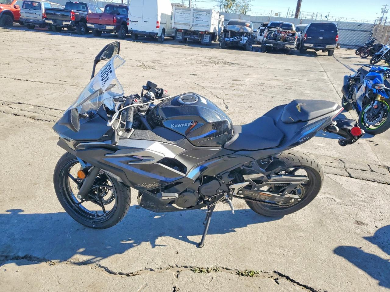 2025 Kawasaki EX500 A