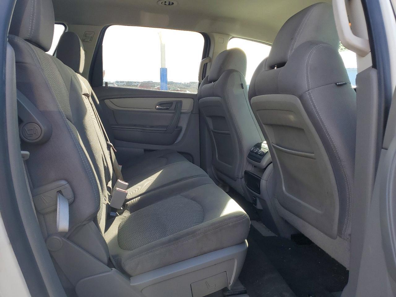 2014 Chevrolet Traverse ls