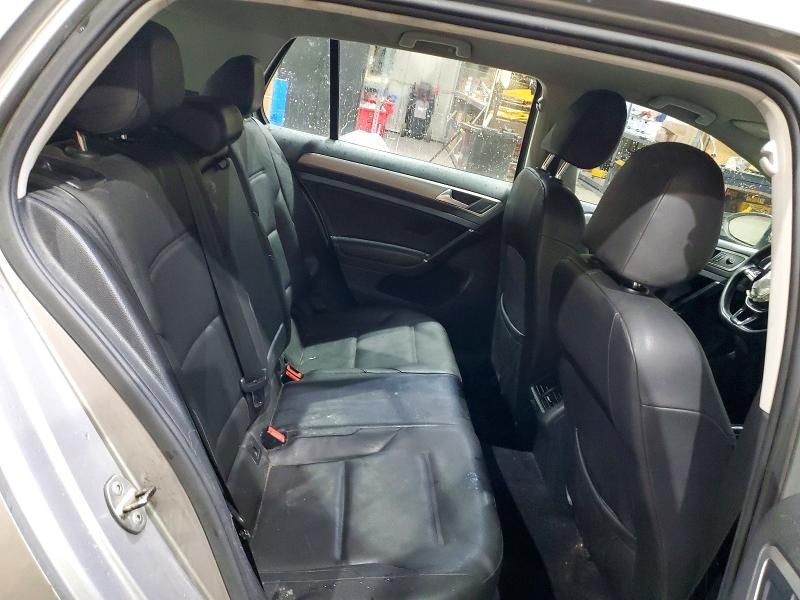 2015 Volkswagen Golf