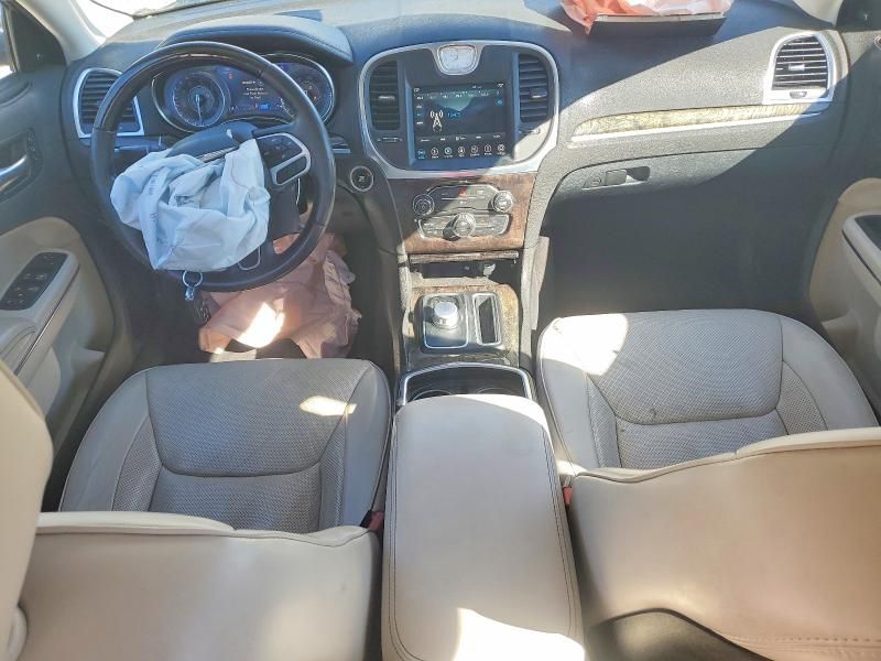 2018 Chrysler 300 Limited