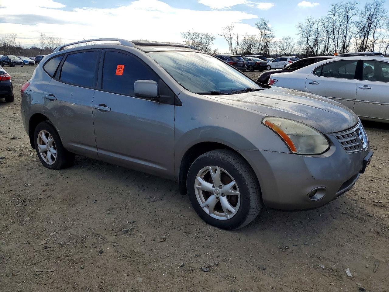 2008 Niss Rogue s