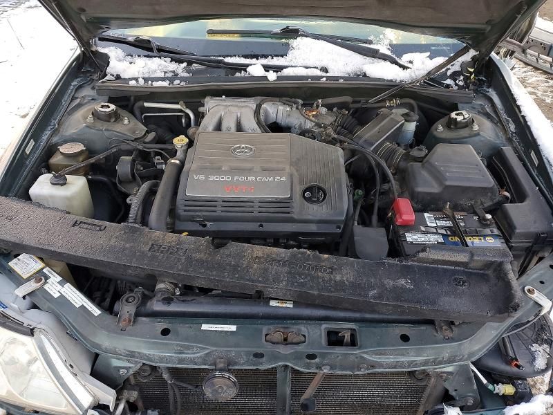 2004 Toyota Avalon xl