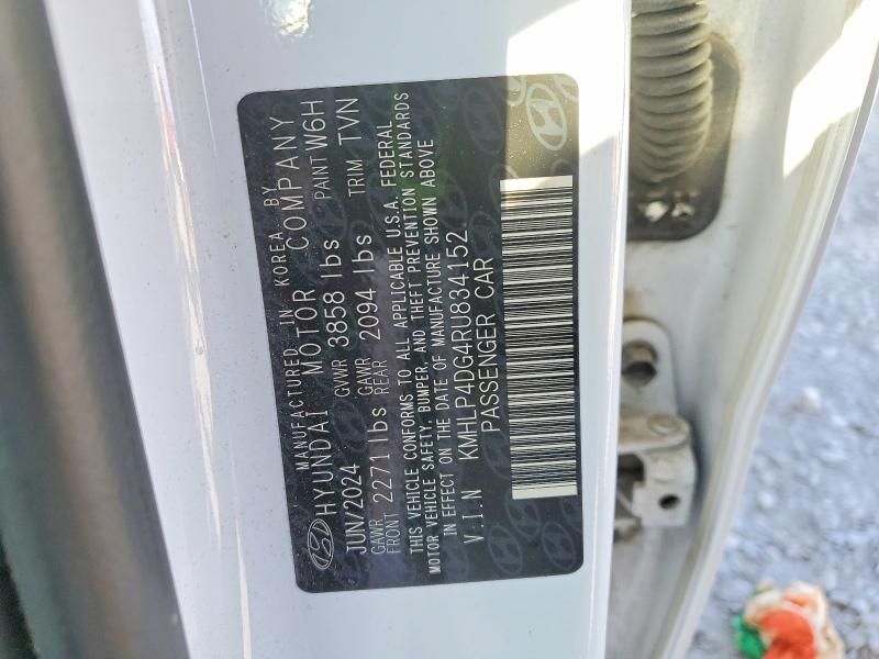 2024 Hyundai Elantra Limited