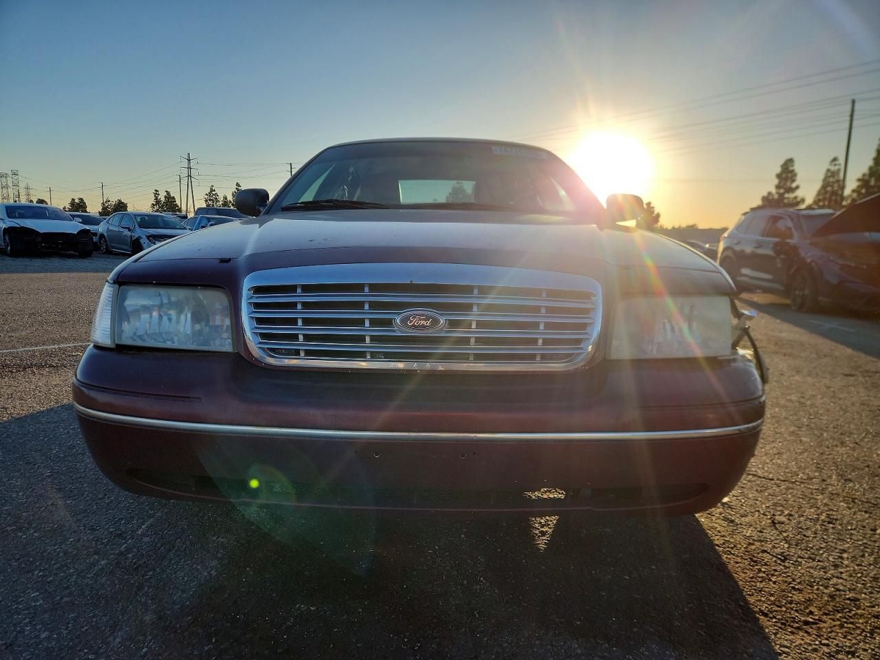 2004 Ford Crown Victoria lx