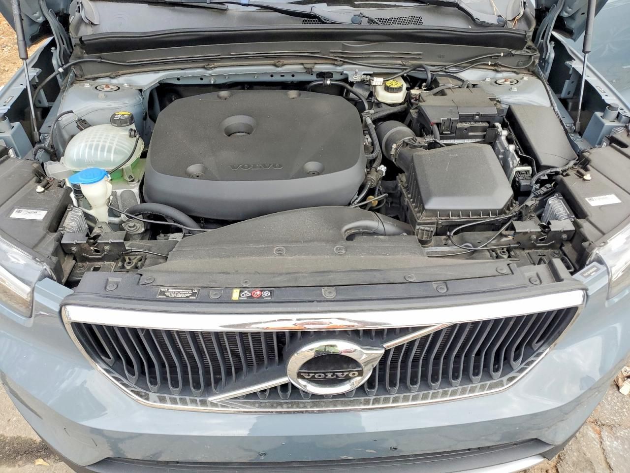 2021 Volvo Xc40 T4 Momentum