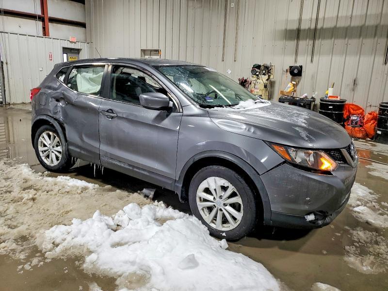 2018 Nissan Qashaqi s