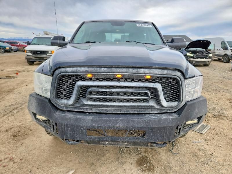 2014 Dodge Ram 1500 slt
