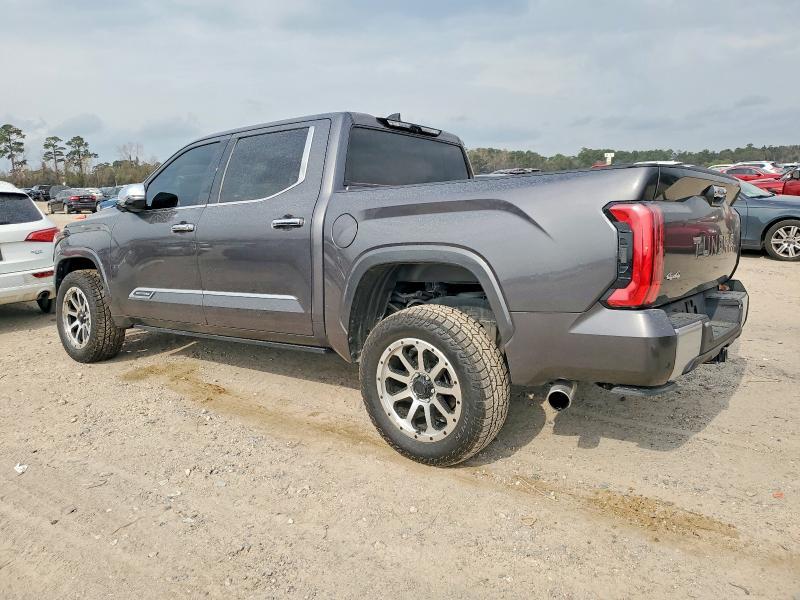 2023 Toyota Tundra Crewmax Capstone