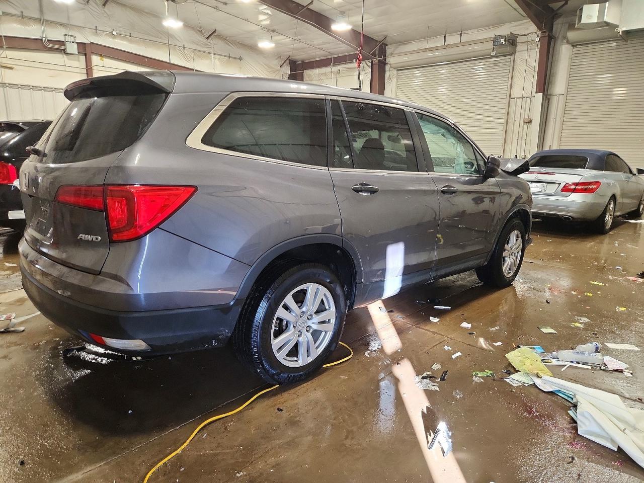 2016 Honda Pilot lx