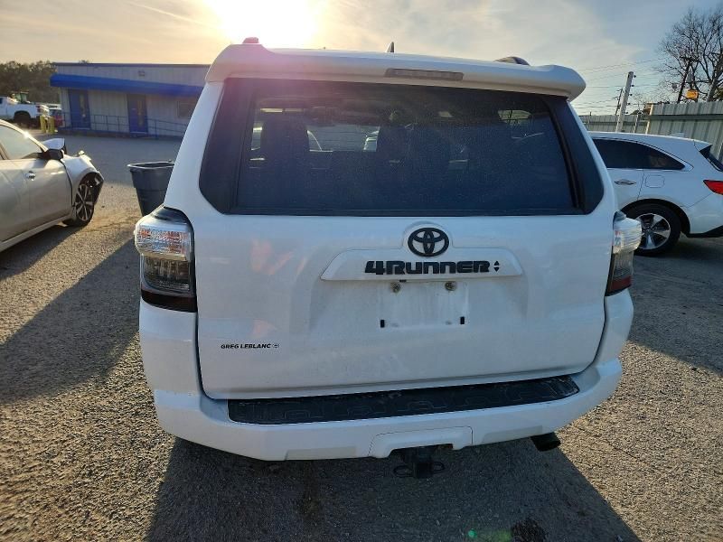 2020 Toyota 4runner SR5