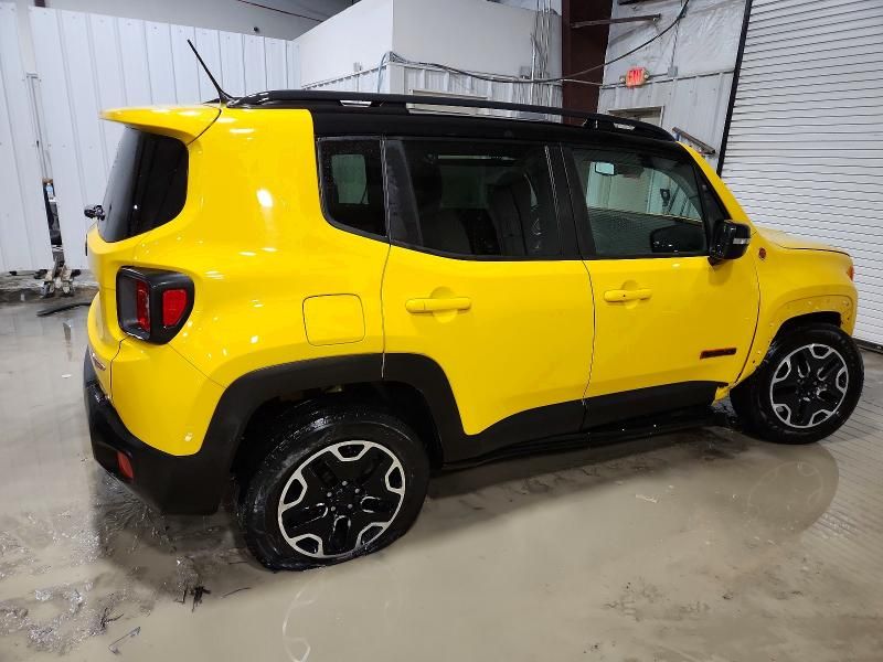 2016 Jeep Renegade Trailhawk